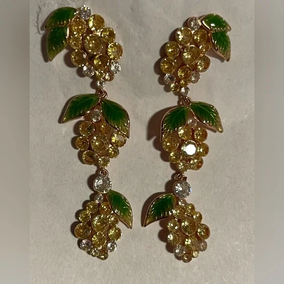 Bomb Party Market Fresh Grapes Dangle Earrings - Picture 3 of 11